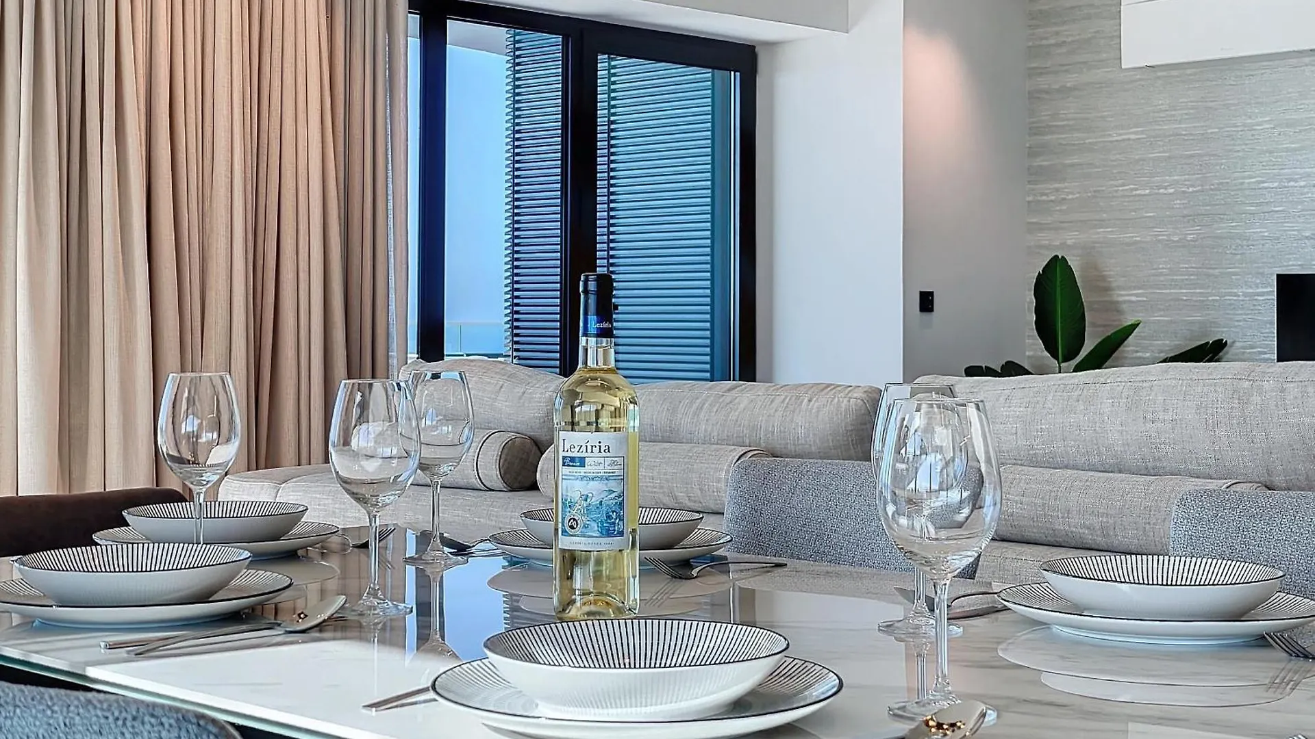 Majestic Penthouse View By Atlantic Holiday Funchal  0*, Funchal (Madeira)